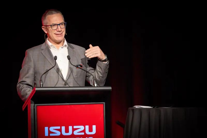 IAL NDM IDN 25 Dealer Day 46 Min